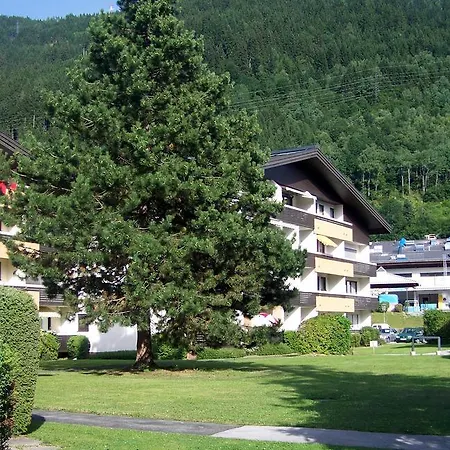 Apartment Am
